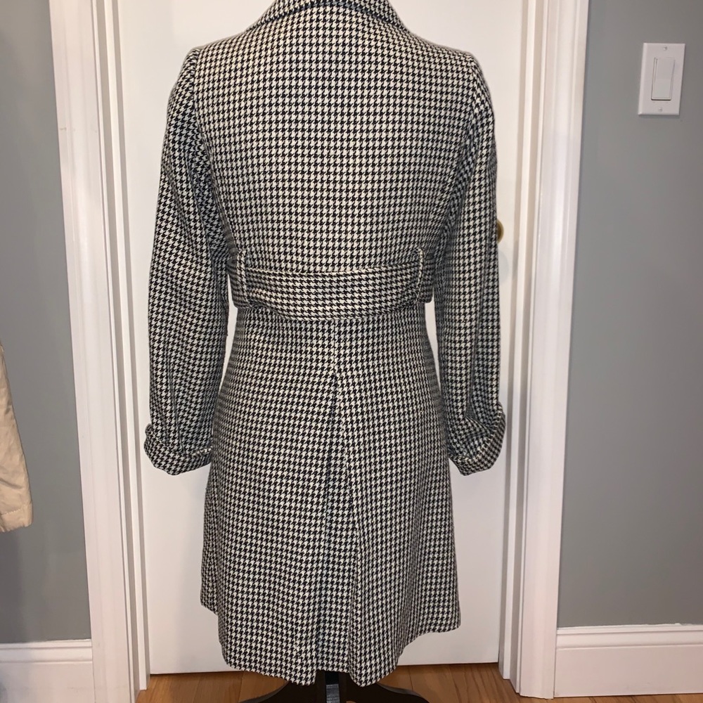 Houndstooth Long Form Fitted Jacket - image 3